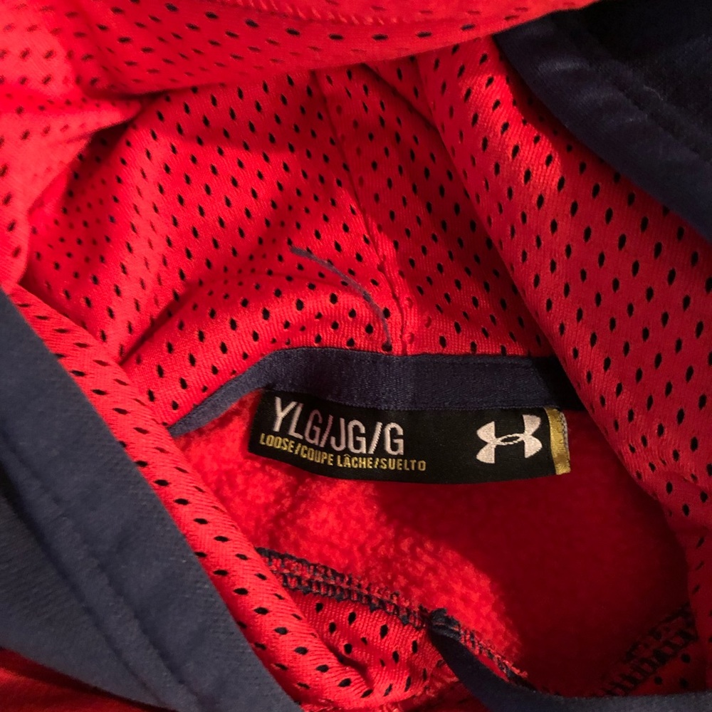 Under Amour boys sweatshirt